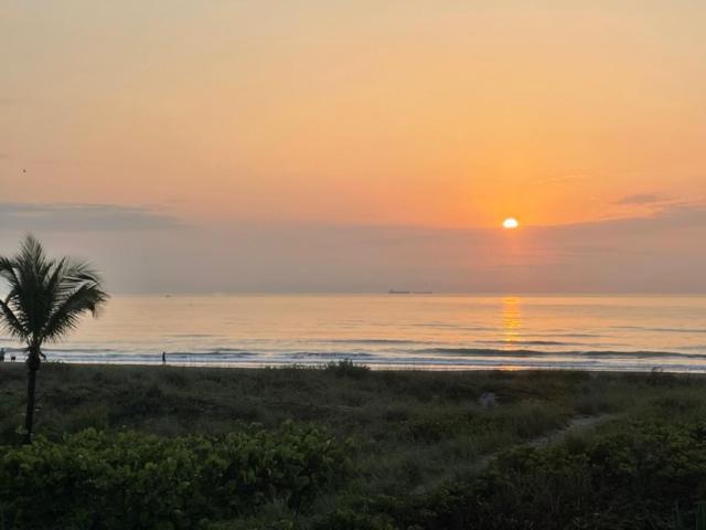 The Marlin - Cocoa Beach Apartment Exterior photo